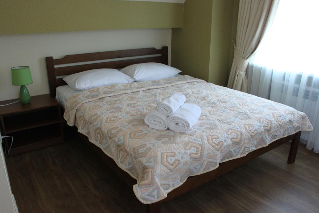 Hotel Yar Kharkiv Værelse billede