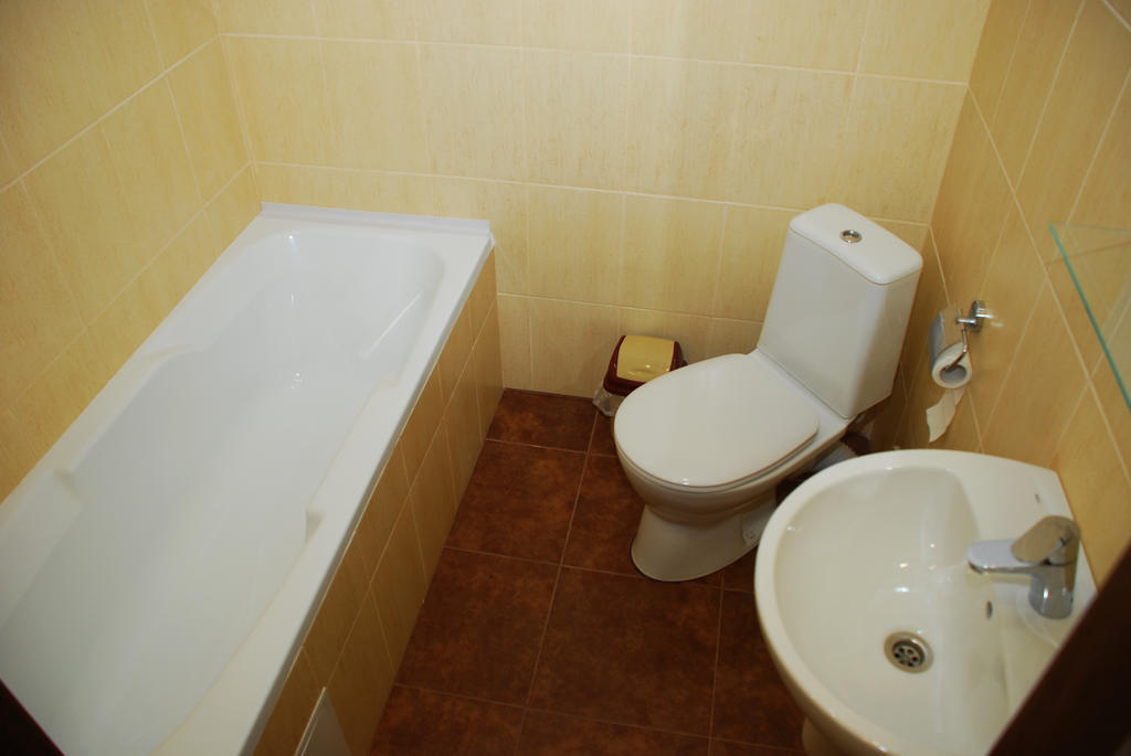 Hotel Yar Kharkiv Værelse billede