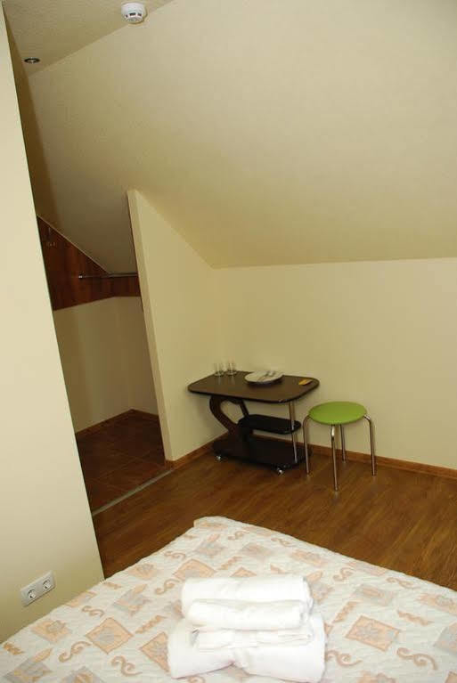 Hotel Yar Kharkiv Eksteriør billede
