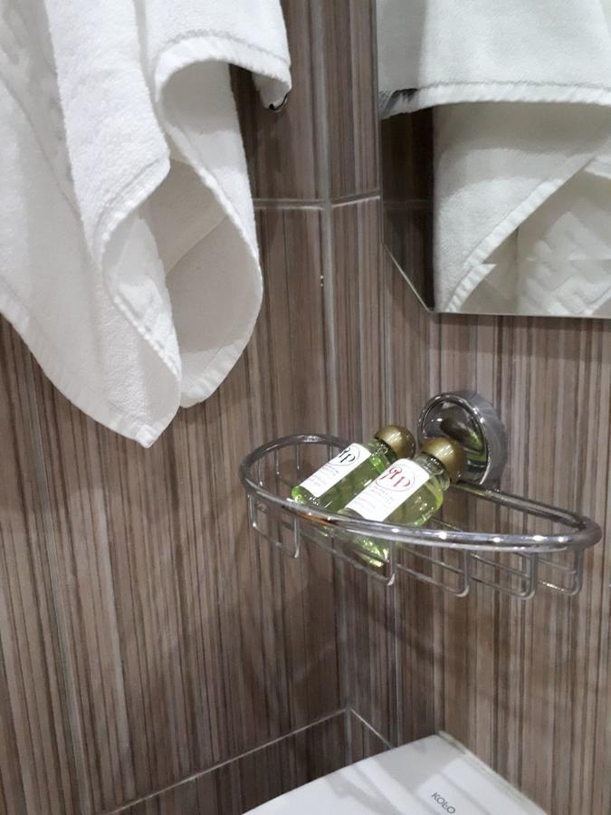 Hotel Yar Kharkiv Eksteriør billede