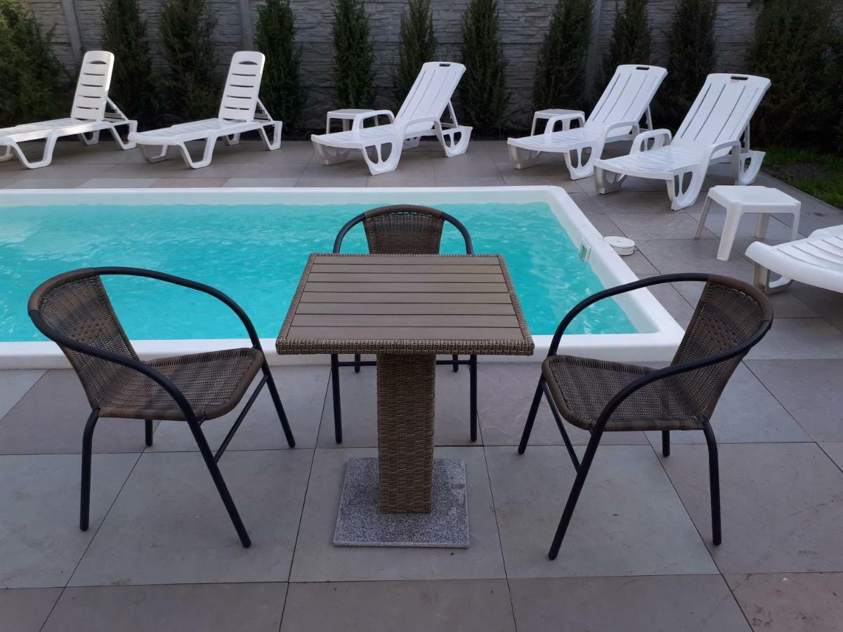 Hotel Yar Kharkiv Eksteriør billede